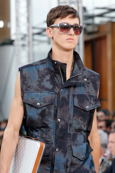 Look 71